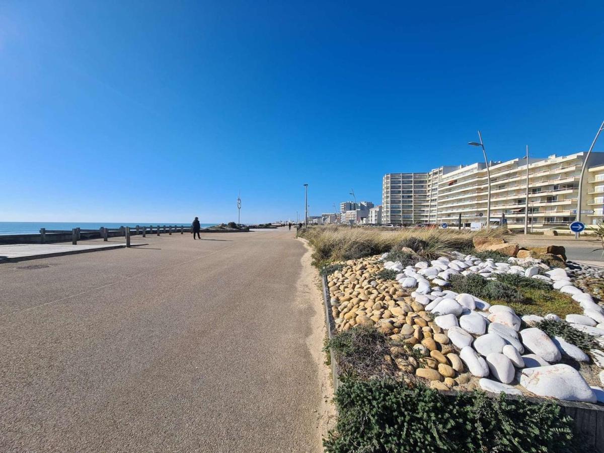 Grand Studio Cabine 4 Pers, Balcon, Renove, Proche Ocean, Saint-Hilaire-De-Riez - Fr-1-224C-160 المظهر الخارجي الصورة